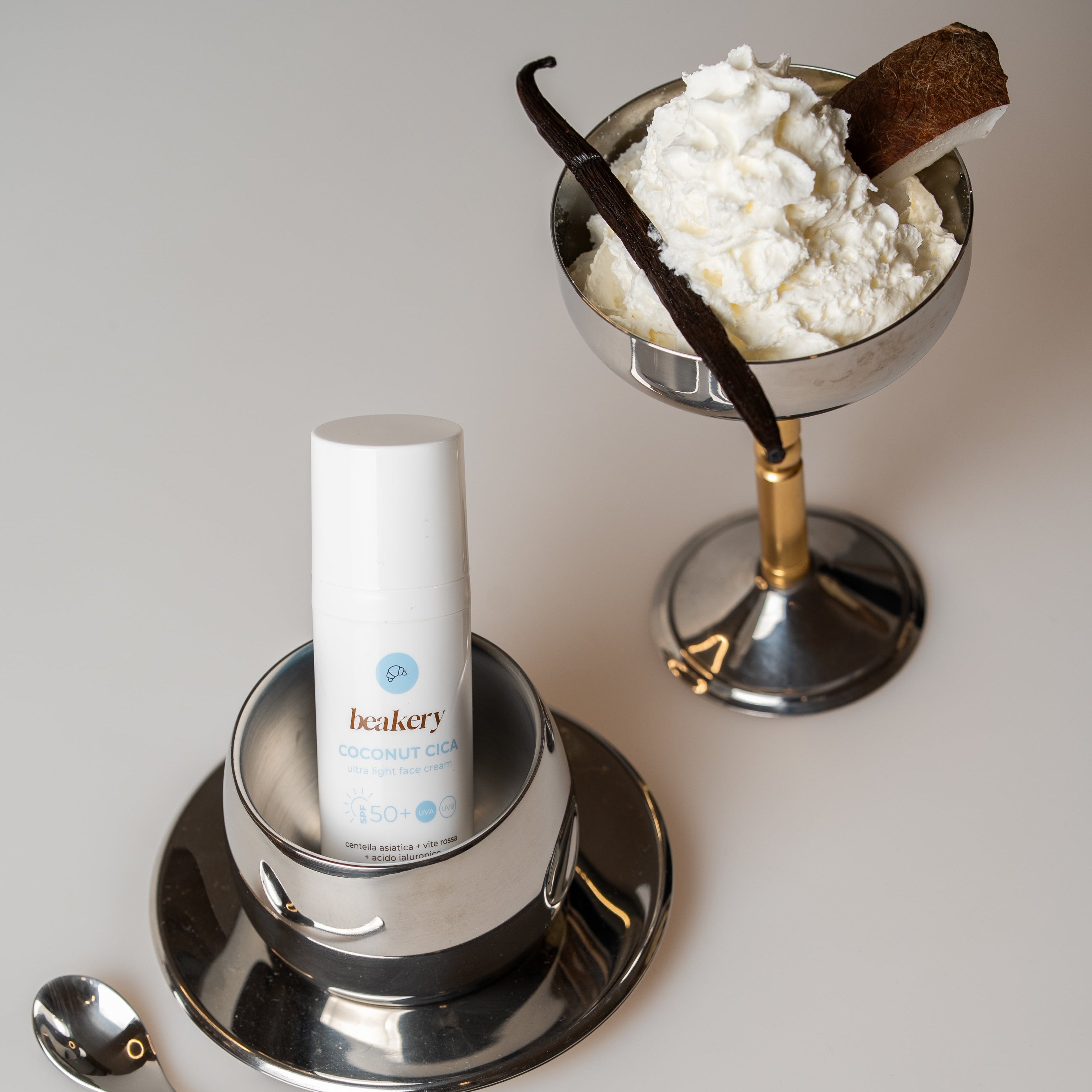 COCONUT CICA SPF 50+